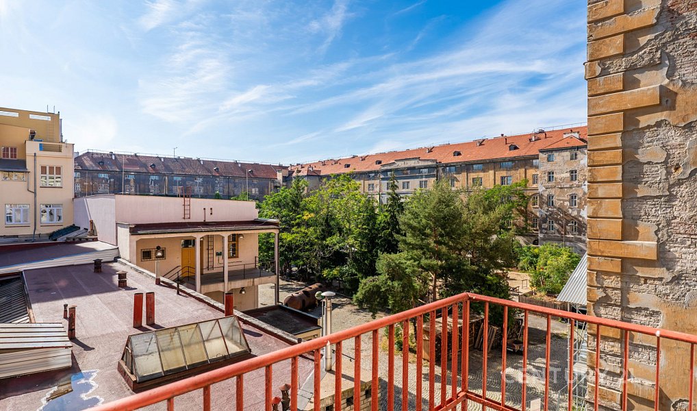 Prodej bytu 2+1 100 m², Praha – náhled fotky 20