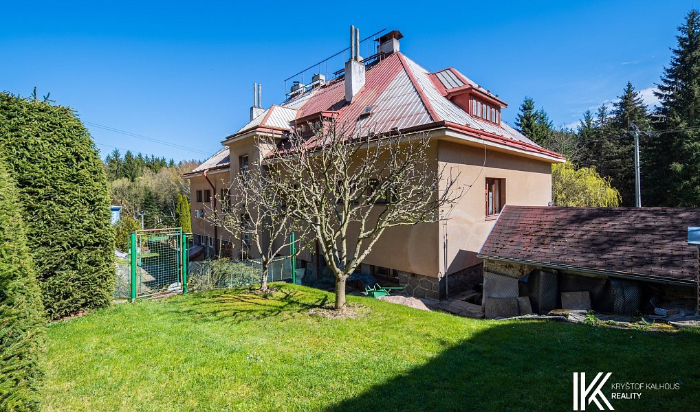 Prodej bytu 3+1 102 m², Seč – náhled fotky 20