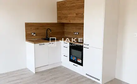 Pronájem bytu 1+kk 26 m², Hloušecká, Kutná Hora - Hlouška