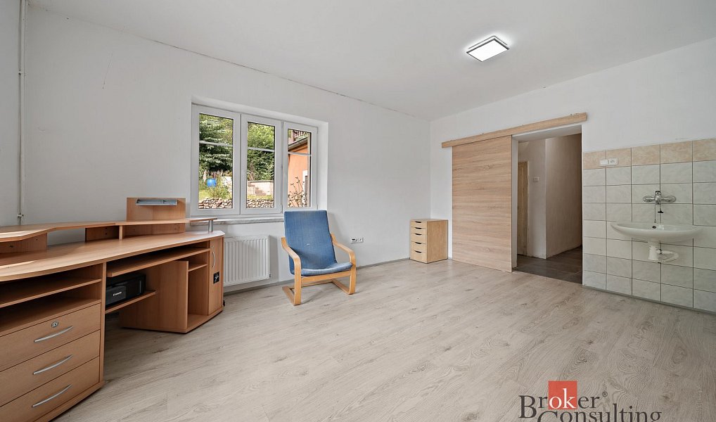 Prodej domu 263 m² s pozemkem 363 m², Svoboda nad Úpou – náhled fotky 16