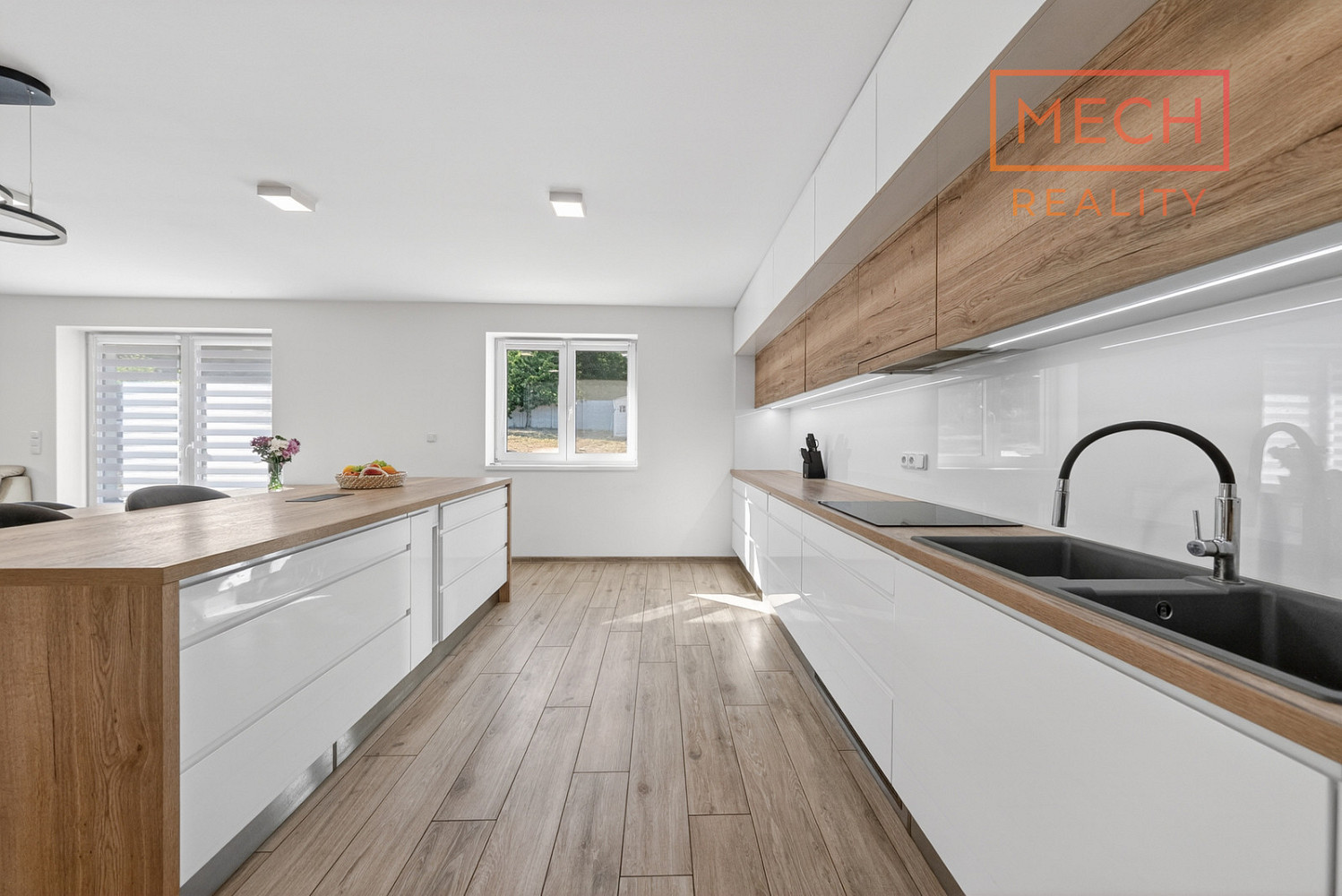 Prodej domu 157 m² s pozemkem 1 000 m² — photo 4