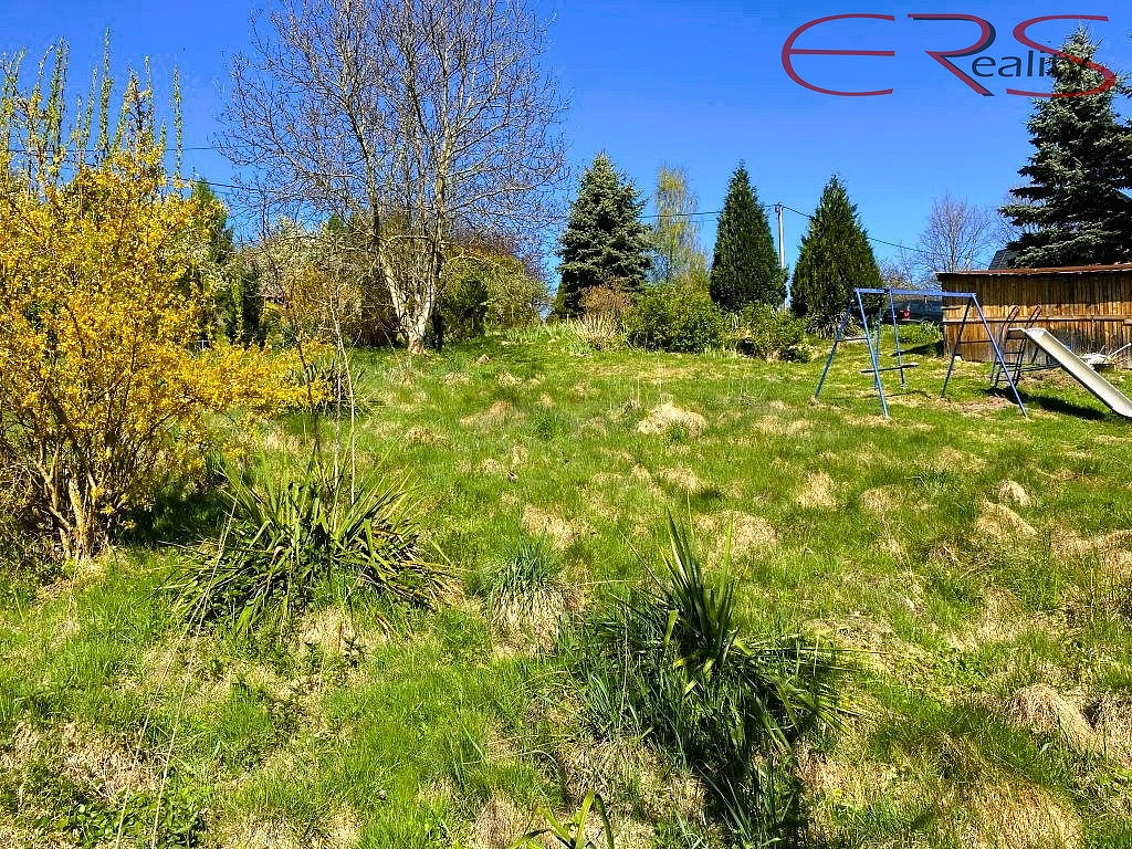 Prodej stavebního pozemku 1 550 m² – fotografie 4