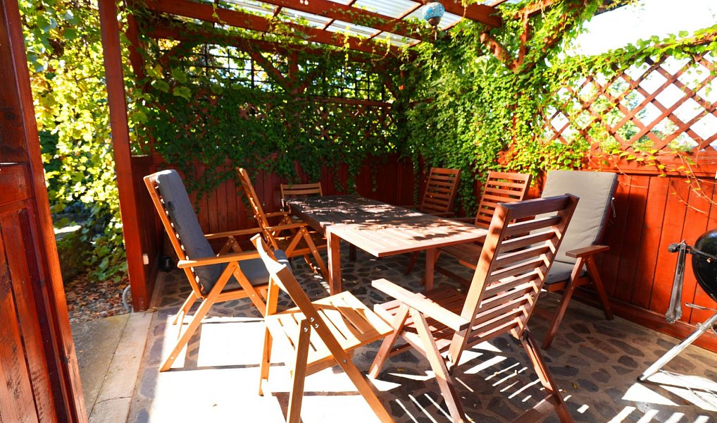 Pronájem domu 160 m² s pozemkem 1 135 m², Stašov – náhled fotky 32