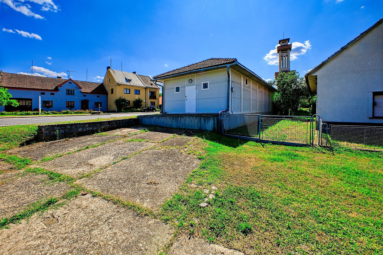 Prodej obchodních prostor 96 m² – fotografie 4