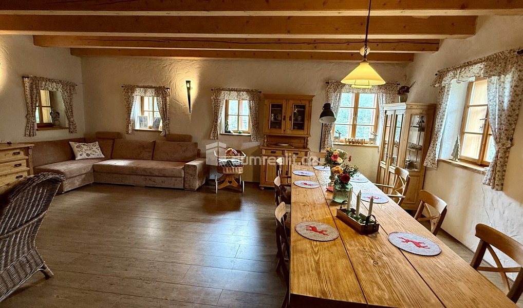 Prodej domu 300 m² s pozemkem 1 292 m², Železná Ruda – náhled fotky 13
