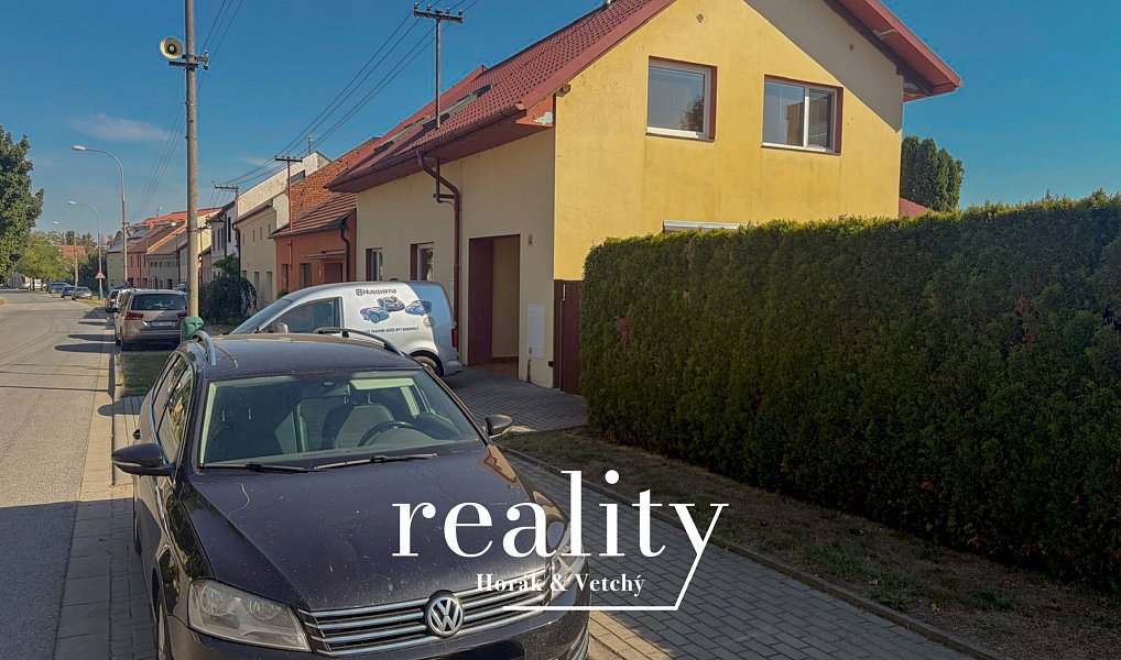 Prodej domu 180 m² s pozemkem 1 487 m², Grygov – náhled fotky 2