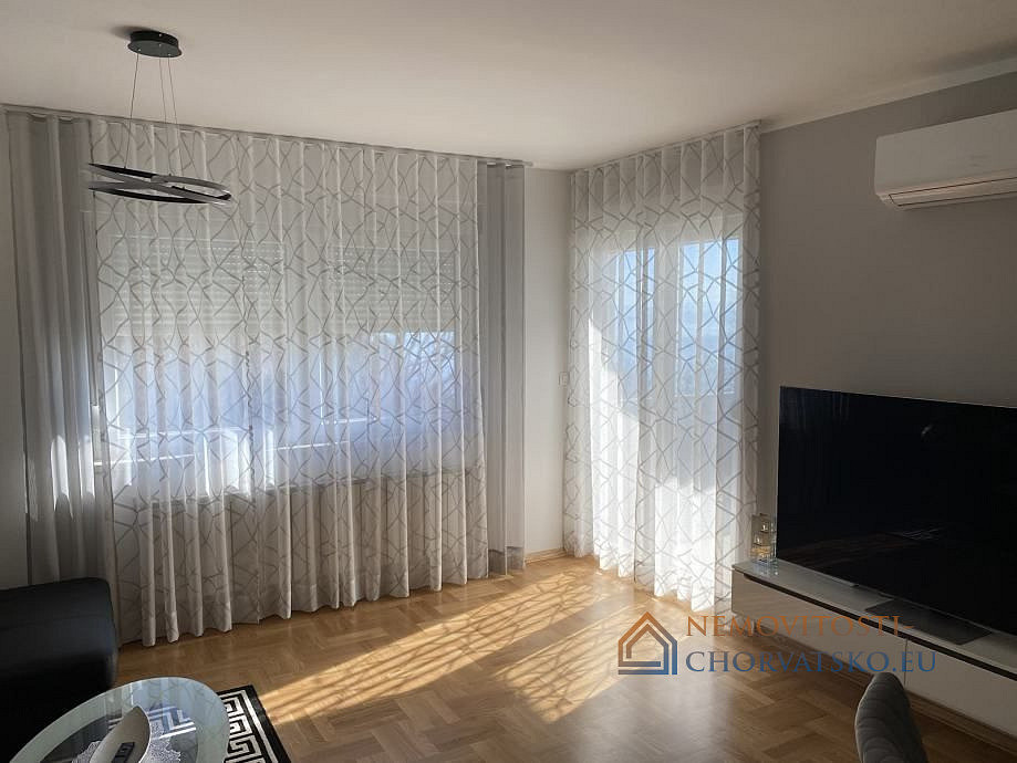 Pronájem bytu 1+kk 71 m² - Mehr