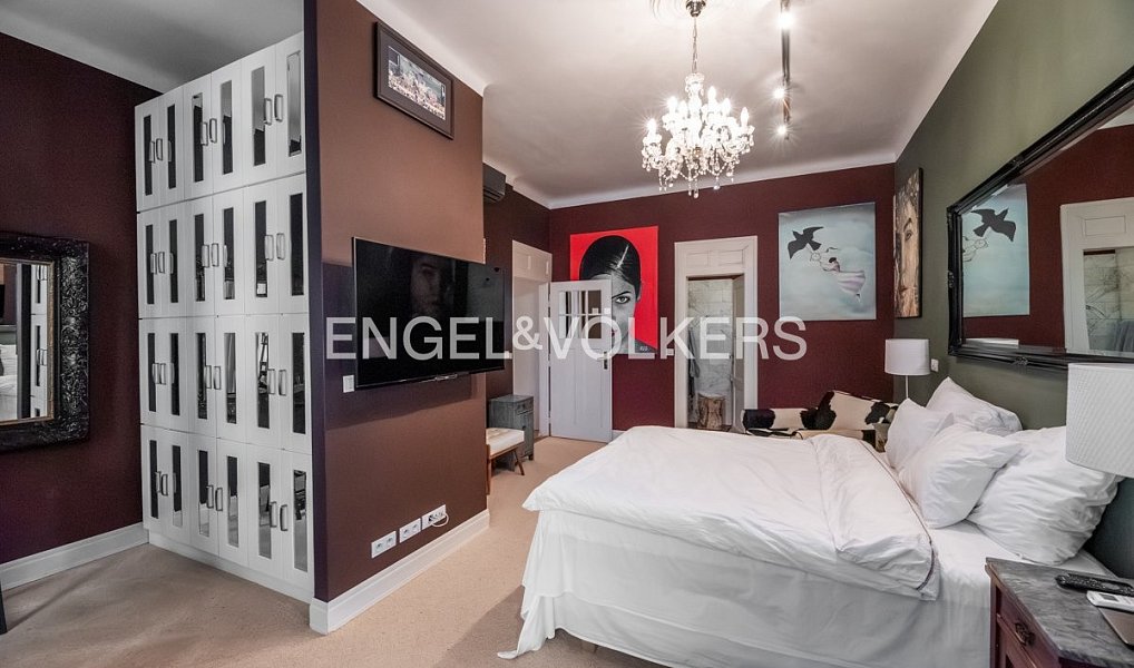 Pronájem bytu 4+kk 187 m², Praha – náhled fotky 11