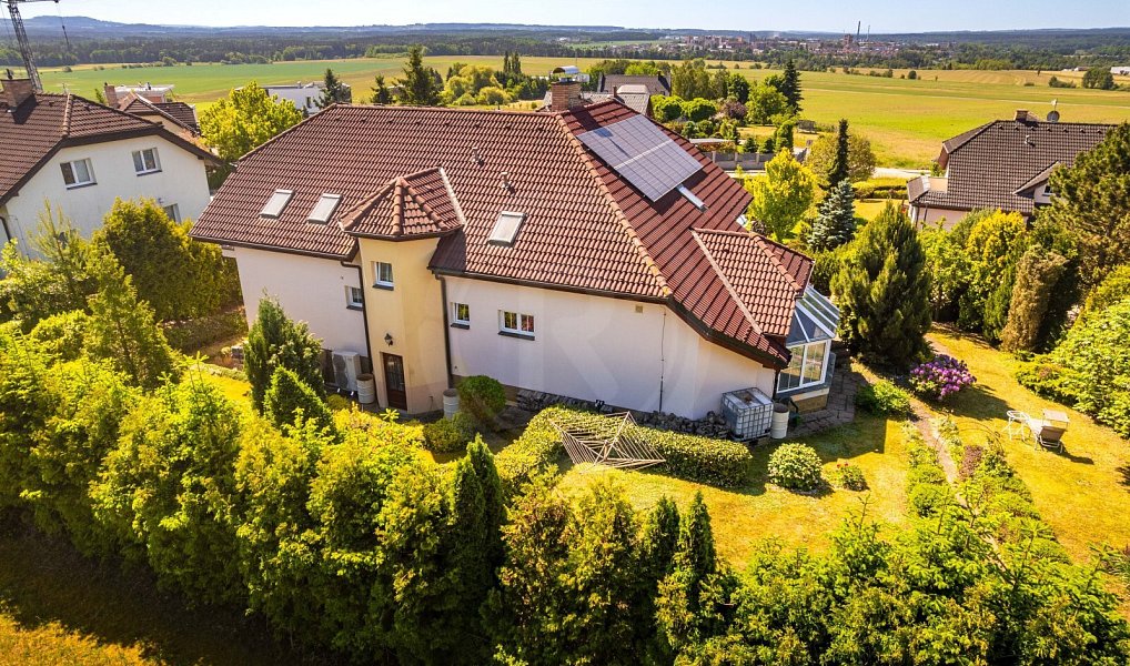 Prodej domu 340 m² s pozemkem 1 147 m², Tábor – fotka 1 z 55