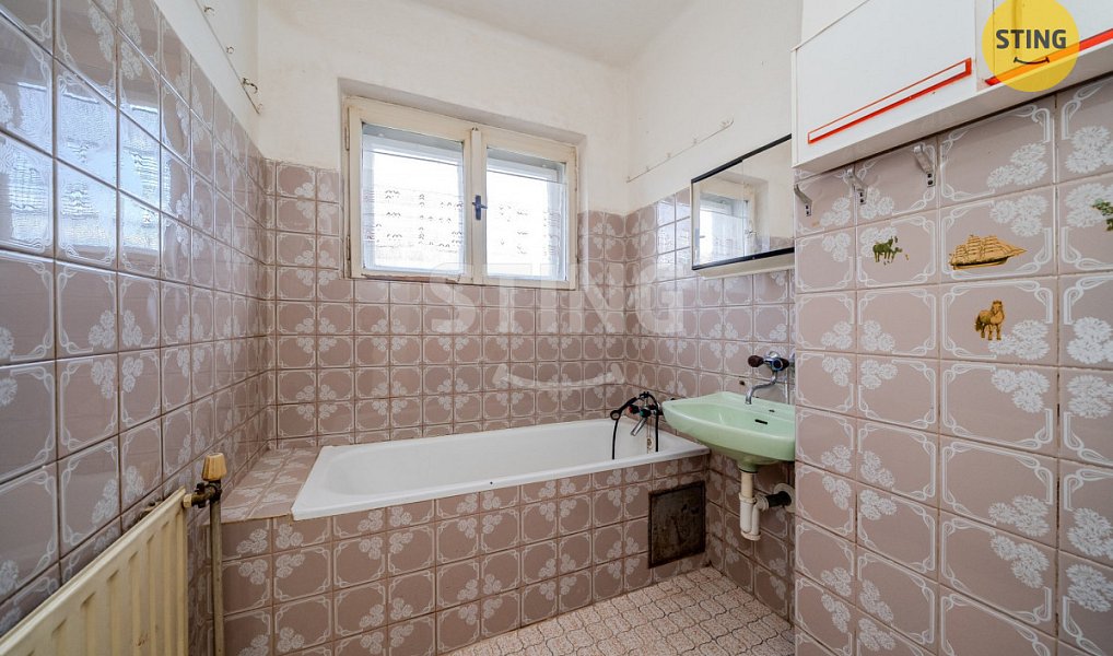 Prodej domu 610 m² s pozemkem 1 212 m², Petřvald – náhled fotky 3