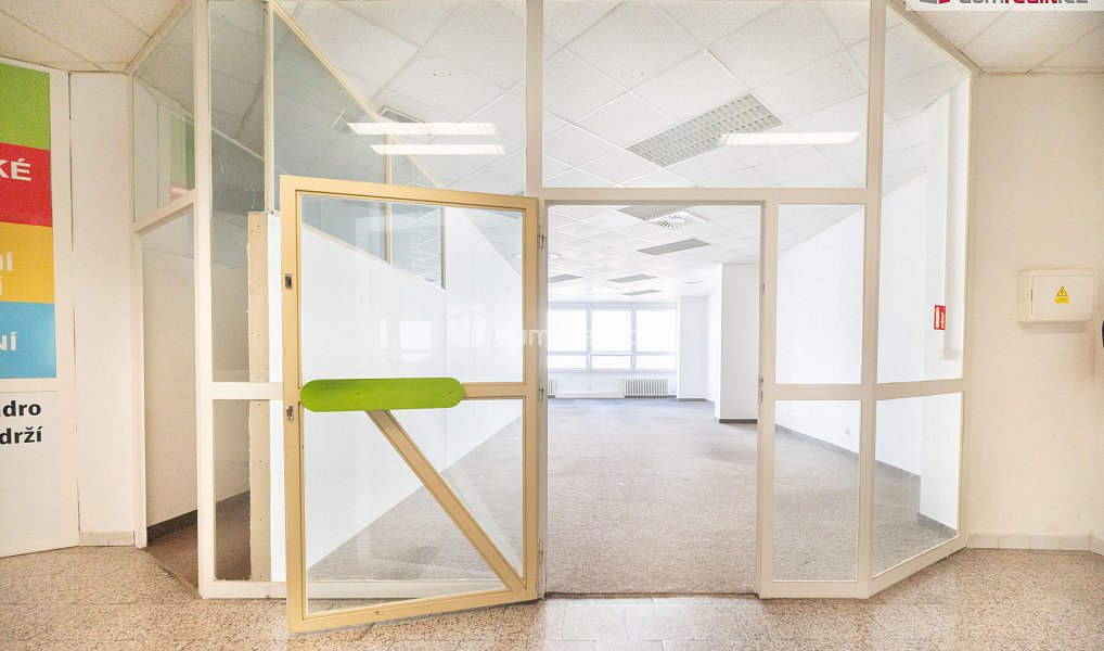 Pronájem obchodních prostor 62 m², České Budějovice – náhled fotky 3