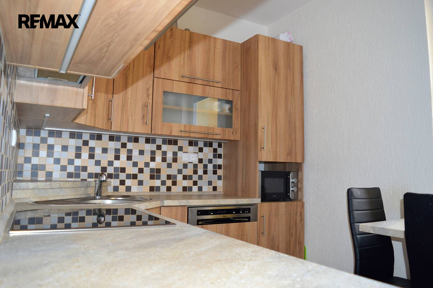 Pronájem bytu 3+1 70 m² – fotografie 2