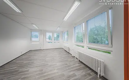 Pronájem bytu 2+1 90 m², Zemědělská, Hradec Králové - Slezské Předměstí
