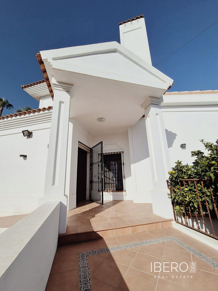 Prodej domu 280 m² s pozemkem 750 m² — photo 3