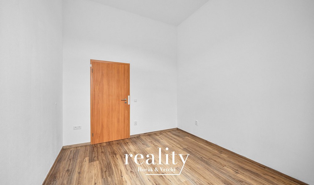 Pronájem bytu 2+1 76 m², Jihlava – náhled fotky 10