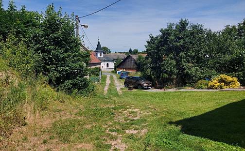 Prodej stavebního pozemku 2 760 m², Loukov - Libosváry, okres Kroměříž