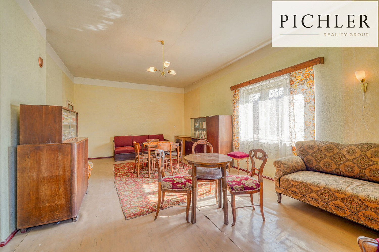 Prodej domu 265 m² s pozemkem 884 m² – fotografie 3