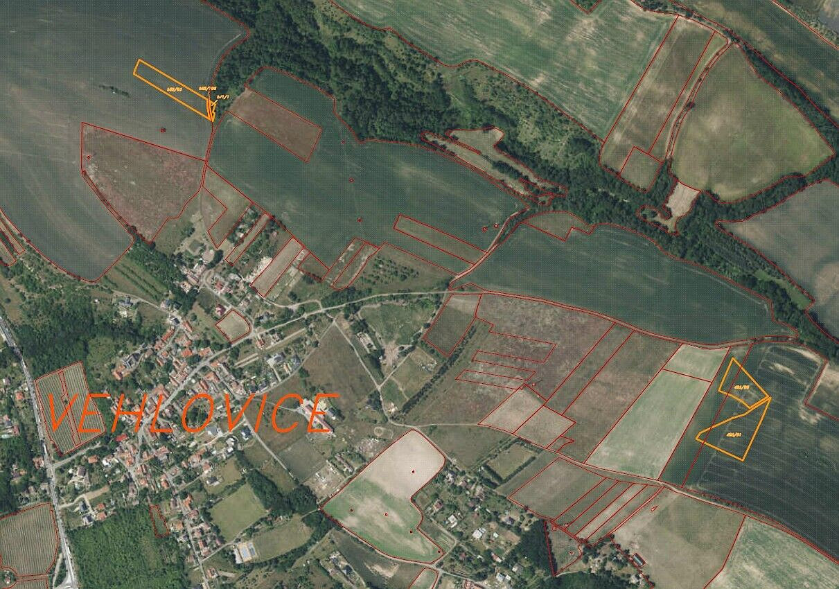 Prodej pole 17 896 m²