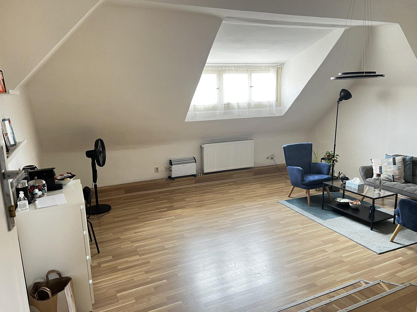 Pronájem kanceláře 32 m² – fotografie 4