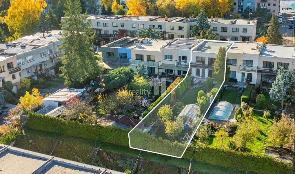 Prodej domu 226 m² s pozemkem 355 m², Praha – náhled fotky 2