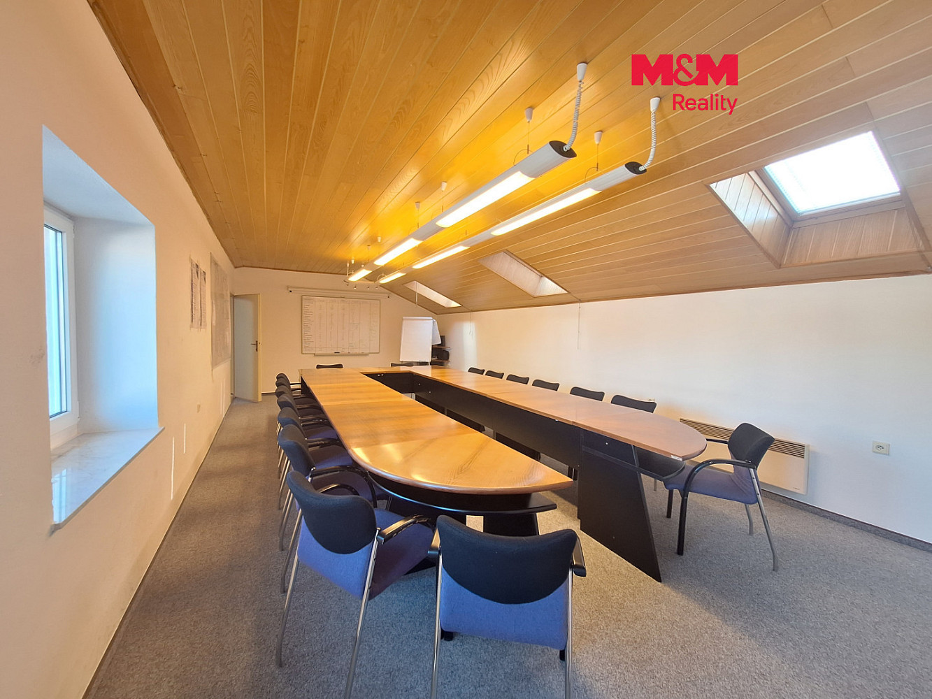 Pronájem kanceláře 97 m²