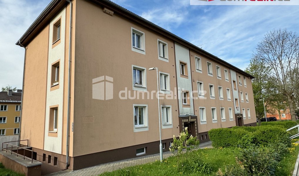 Prodej obchodních prostor 22 m², Ostrov – náhled fotky 6