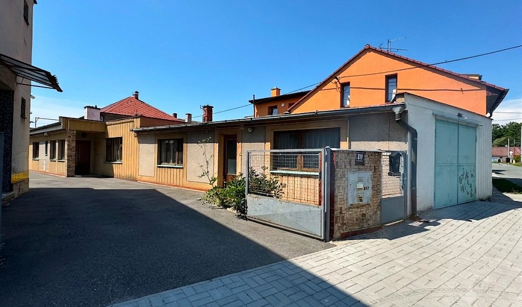 Prodej domu 217 m² s pozemkem 522 m², Smidary – náhled fotky 16