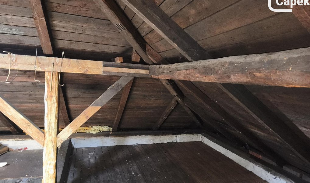 Prodej domu 536 m² s pozemkem 2 112 m², Dolní Lutyně – náhled fotky 8