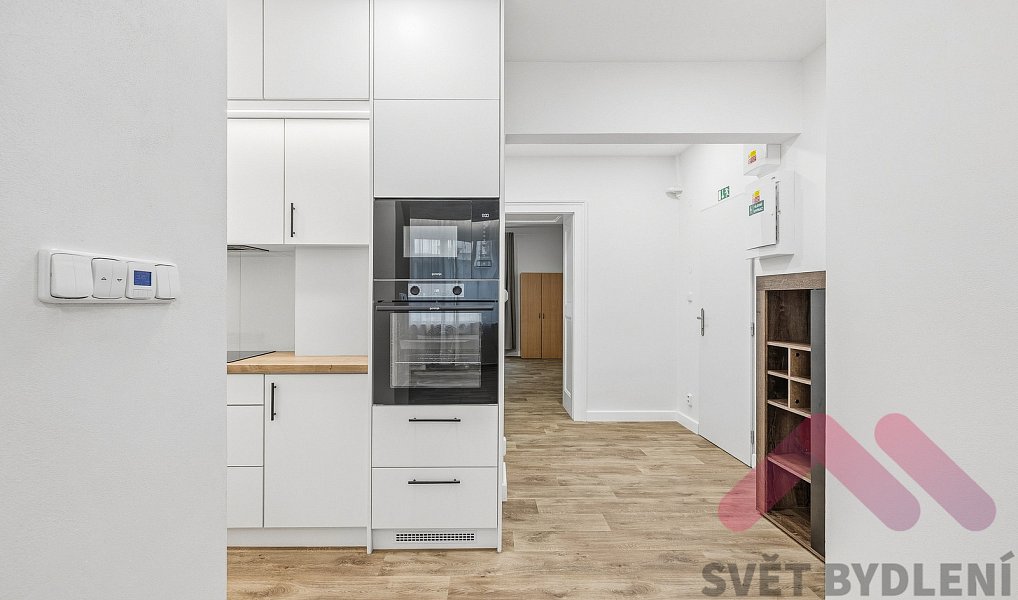 Prodej bytu 2+kk 60 m², Praha – náhled fotky 10