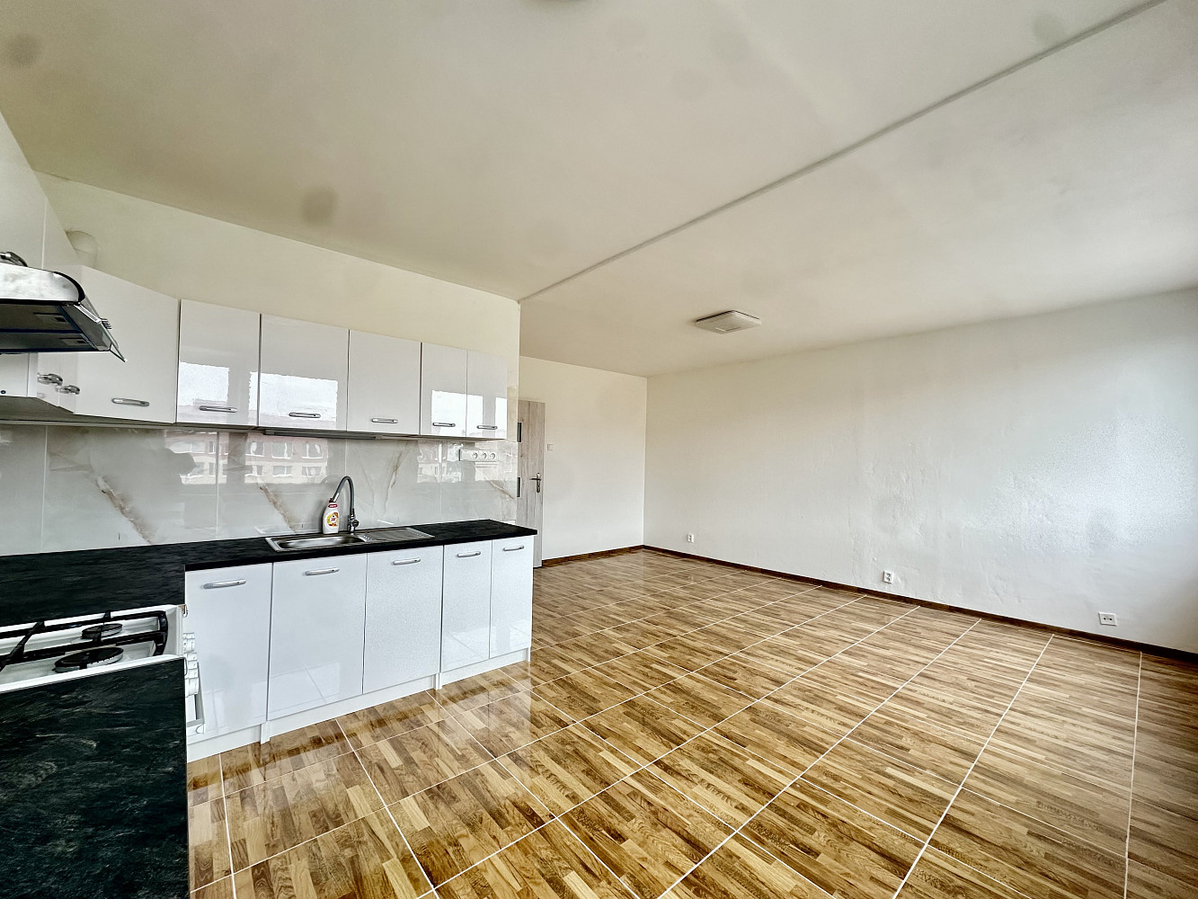 Pronájem bytu 3+1 62 m² — photo 4