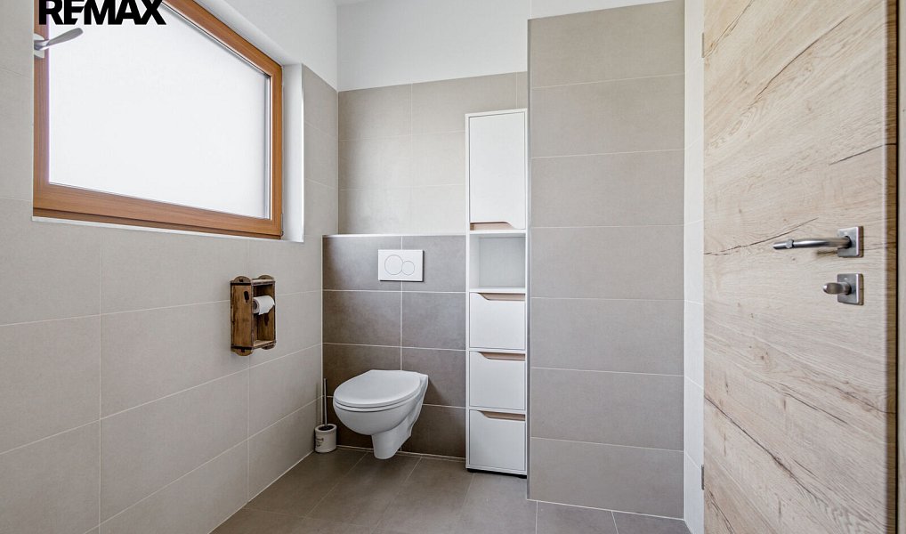 Prodej domu 85 m² s pozemkem 3 925 m², Tišice – náhled fotky 14
