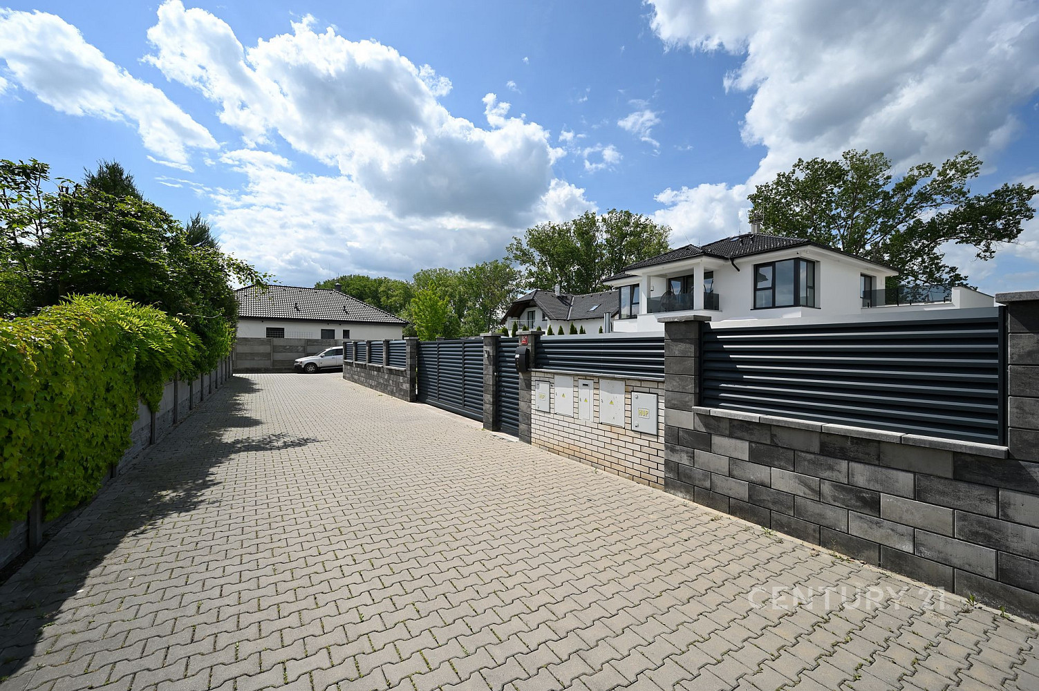 Prodej domu 243 m² s pozemkem 850 m² — photo 3