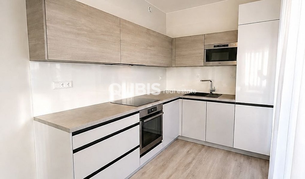 Pronájem bytu 2+kk 68 m², Praha – náhled fotky 3