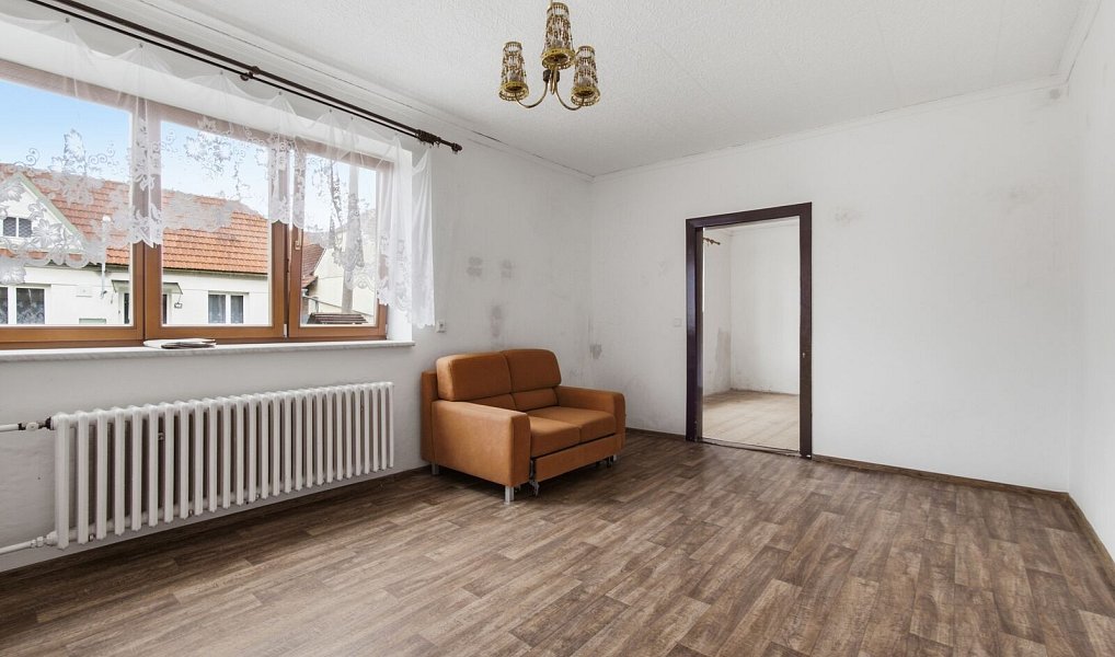 Prodej domu 195 m² s pozemkem 708 m², Kotvrdovice – náhled fotky 4