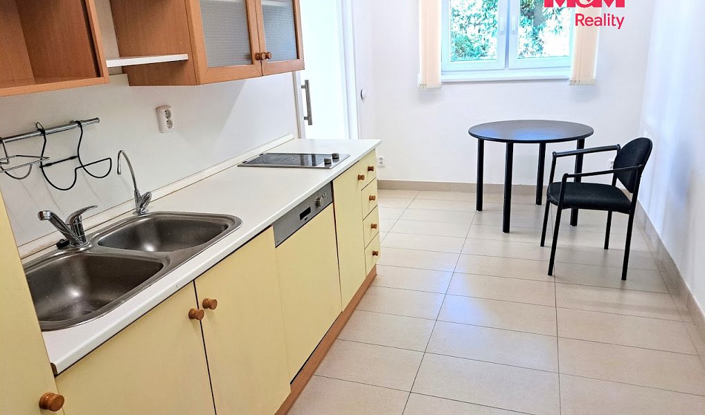 Pronájem bytu 2+1 88 m², Praha – náhled fotky 6