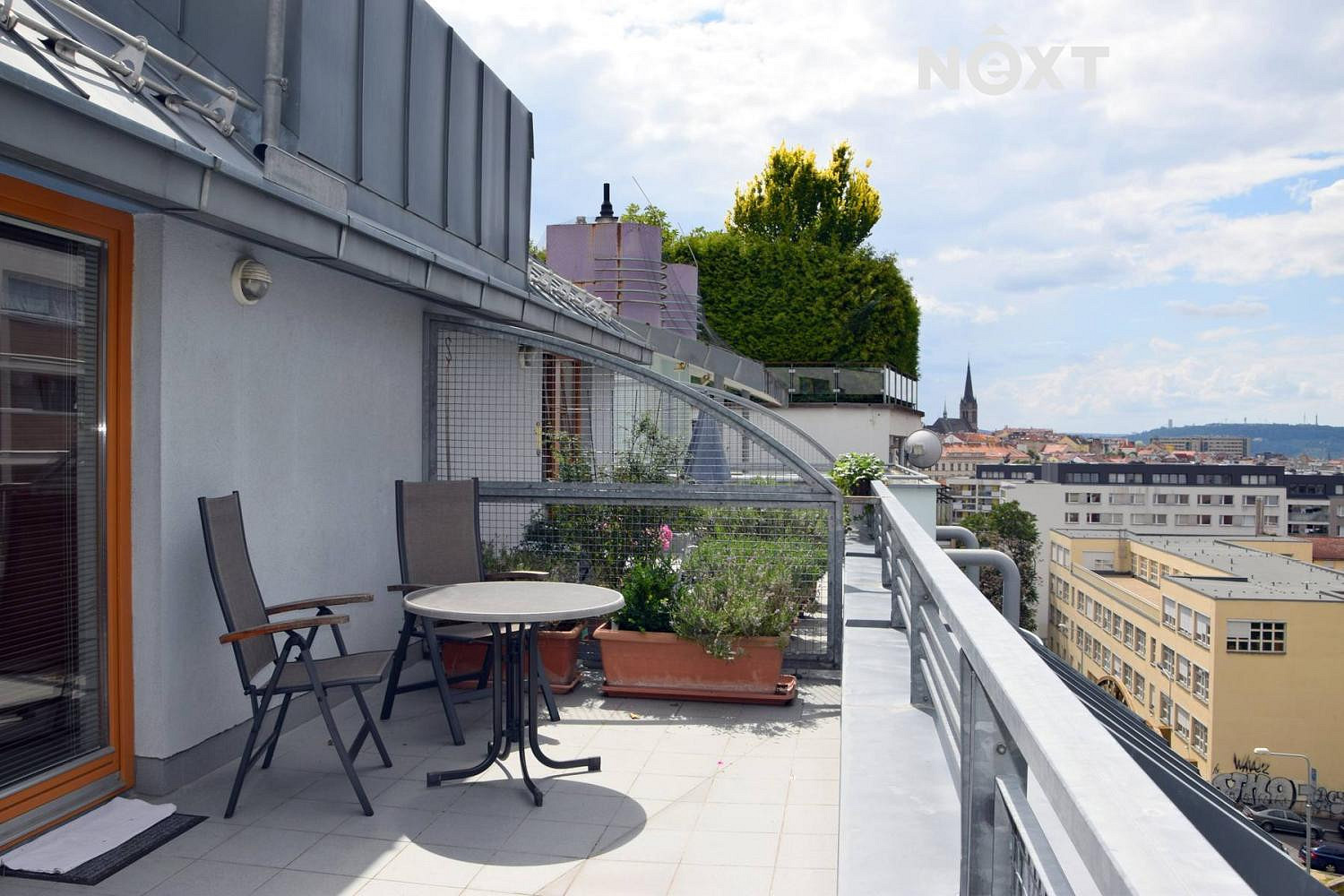 Pronájem bytu 2+kk 68 m²