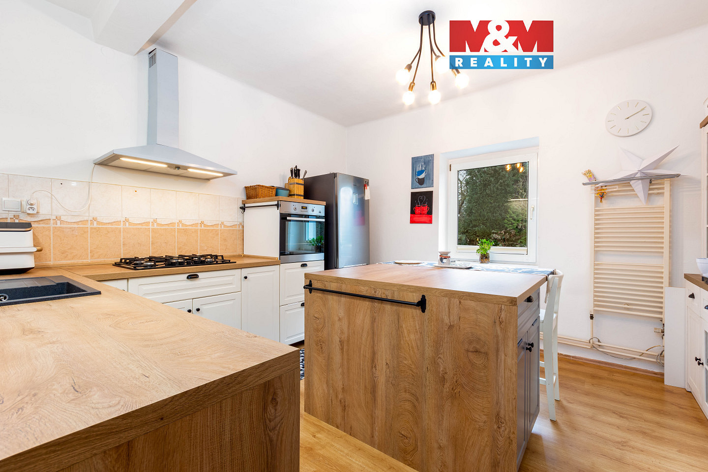 Prodej domu 309 m² s pozemkem 875 m²