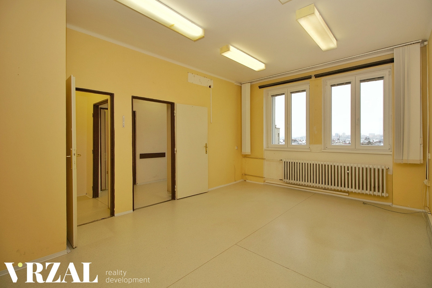 Pronájem komerčního objektu (jiného typu) 63 m²