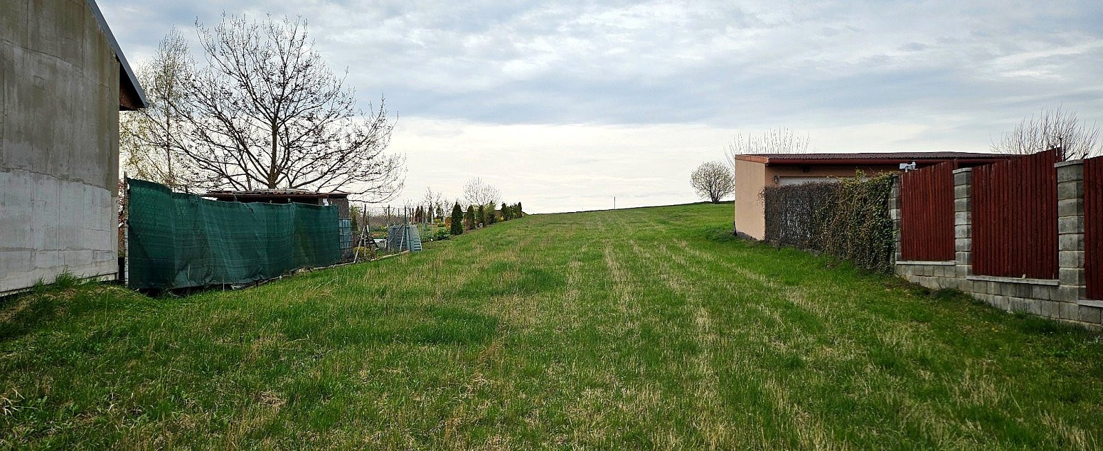 Prodej stavebního pozemku 1 606 m² – fotografie 4