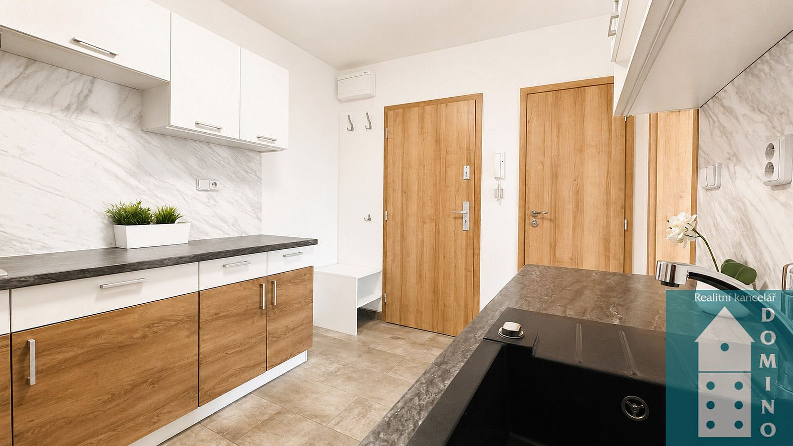 Pronájem bytu 2+1 62 m² – fotografie 2