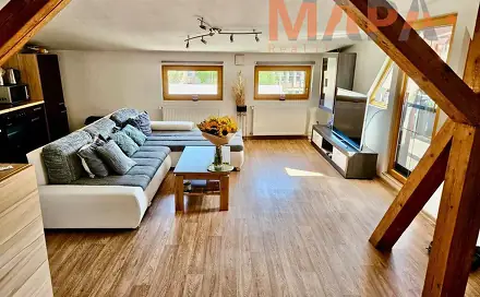 Pronájem bytu atypického 100 m², Revoluční, Chomutov
