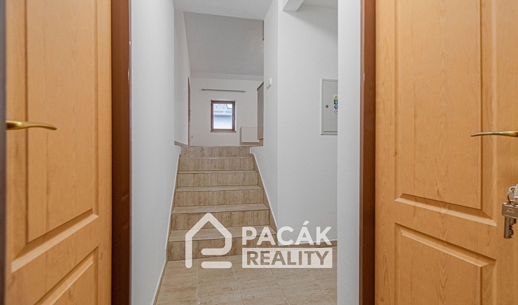 Prodej domu 660 m² s pozemkem 1 434 m², Olomouc – náhled fotky 40