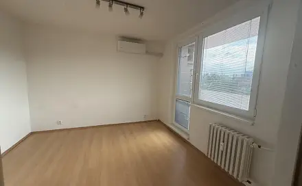 Pronájem bytu 1+1 40 m², Národní třída, Hodonín