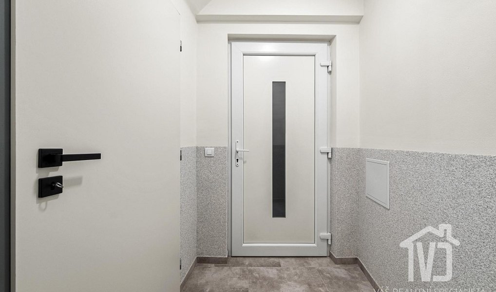 Prodej bytu 4+kk 143 m², Hořovice – náhled fotky 14