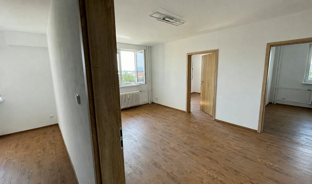 Pronájem bytu 3+1 61 m², Olomouc – náhled fotky 2