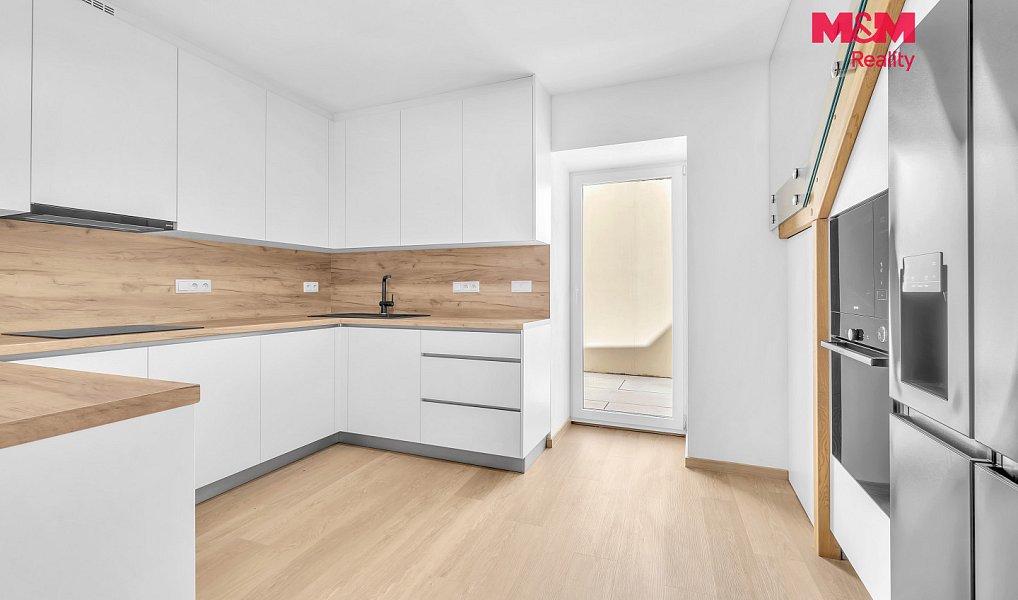 Prodej domu 134 m² s pozemkem 131 m², Polička – náhled fotky 2