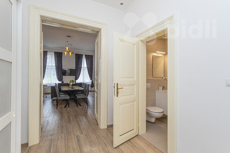 Pronájem bytu 2+kk 95 m² – fotografie 3