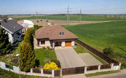 Prodej domu 206 m² s pozemkem 1 093 m², K Ovčárům, Kolín - Sendražice