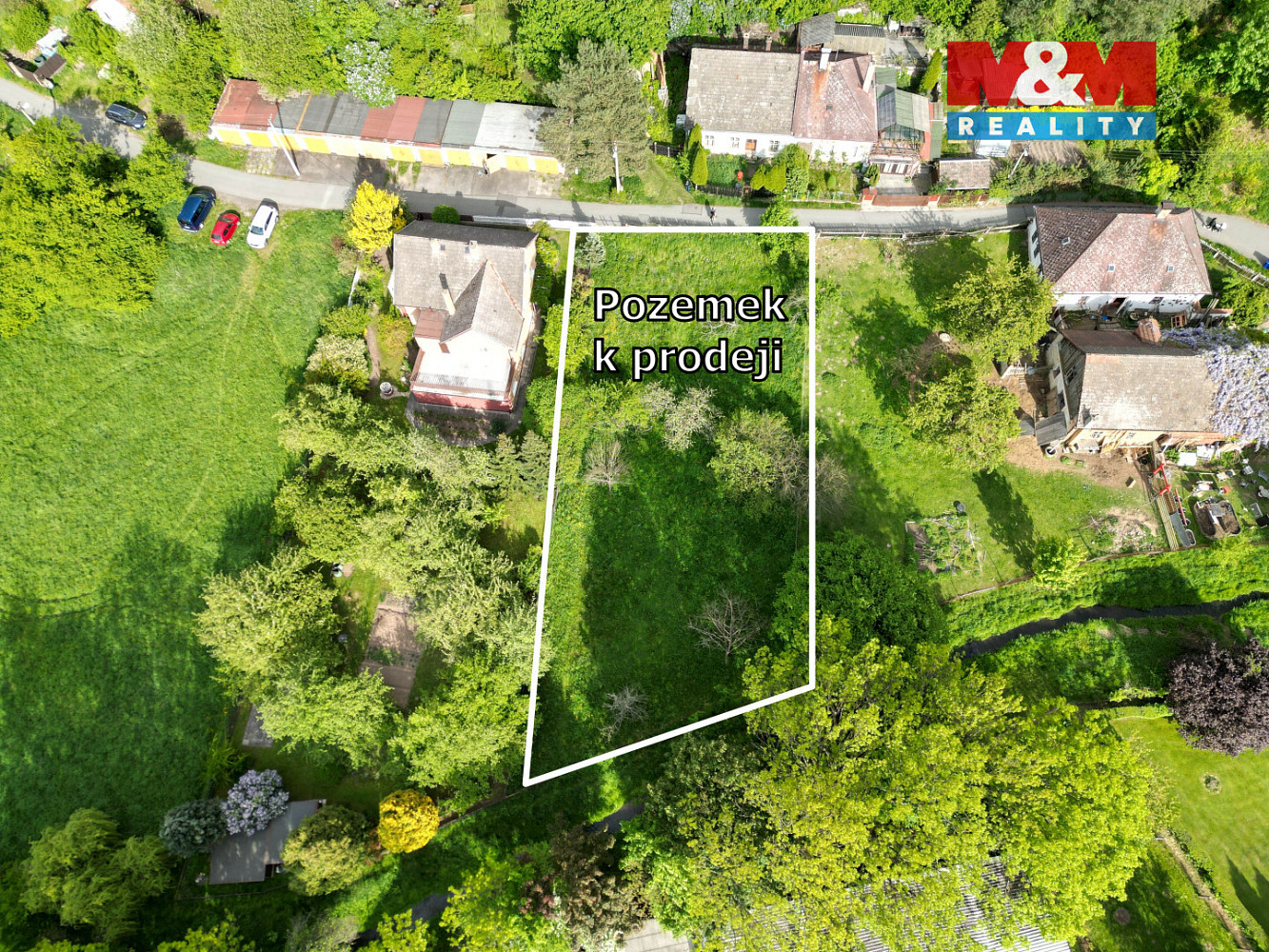 Prodej stavebního pozemku 1 095 m² – fotografie 3