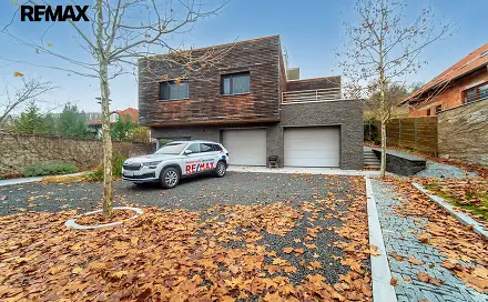 Prodej domu 536 m² s pozemkem 1 709 m², Do Klukovic, Praha 5 - Hlubočepy